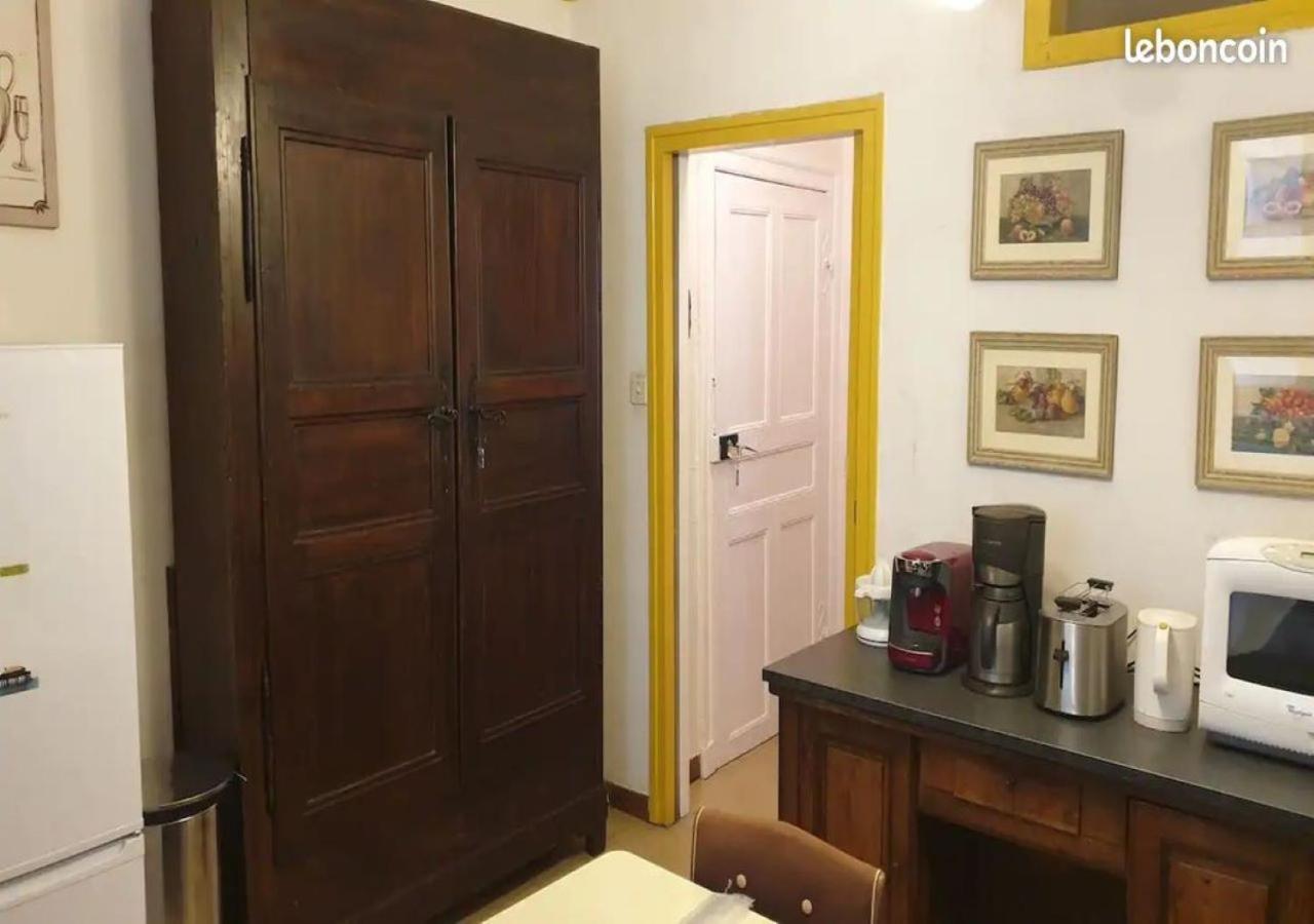 Florac Grand Appartement De Charme Avec Parking Prive מראה חיצוני תמונה